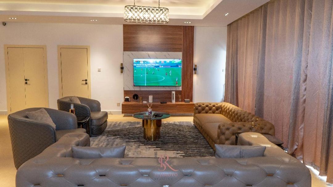 Sujimoto Residences Macdonald ลากอส ภายนอก รูปภาพ