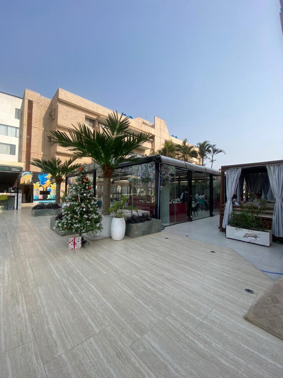 Sujimoto Residences Macdonald ลากอส ภายนอก รูปภาพ